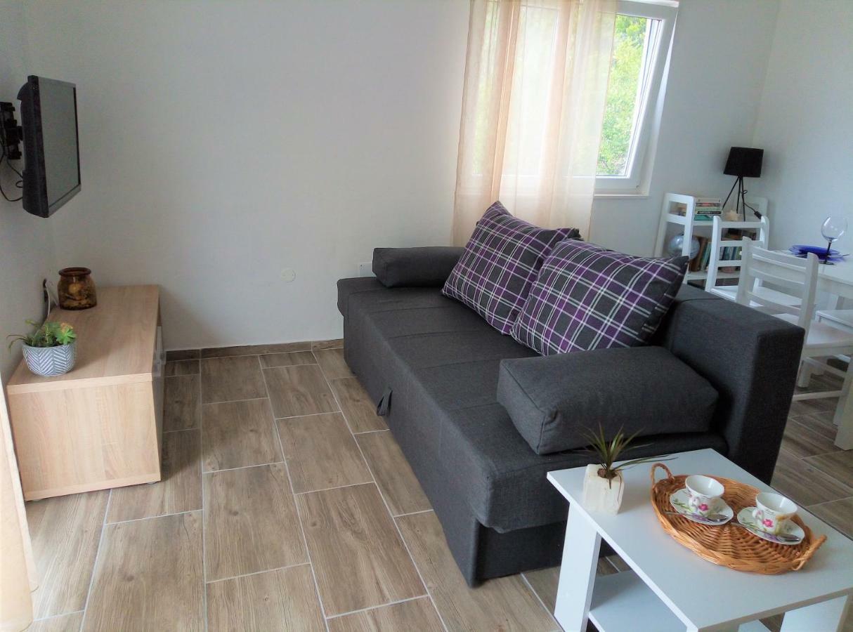 Apartments Kurelja Lastovo 외부 사진
